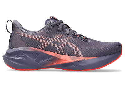 Asics Novablast 5 para mujer - Morado grisáceo/Arrecife de coral