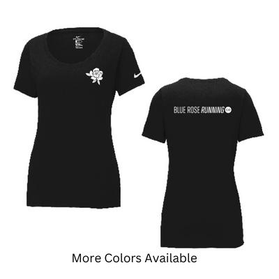 Camiseta de cuello redondo de algodón y poliéster Nike Dri FIT para mujer de Blue Rose Running (NKBQ5234)