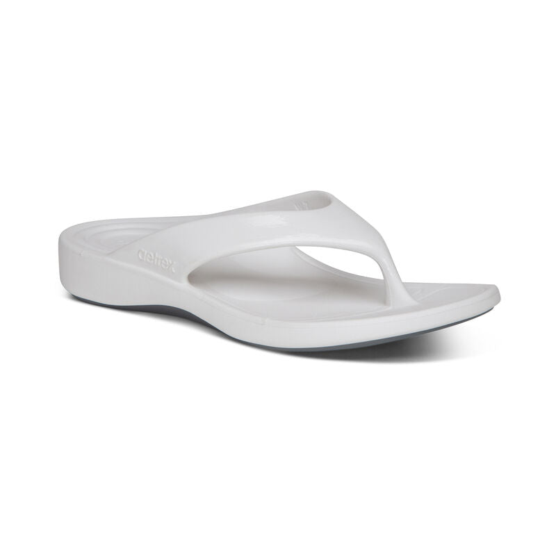 Aetrex Womens Maui Orthotic Flips (L3W) – The Run House display picture 1
