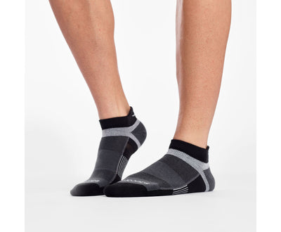 Calcetines Saucony Ultralight No Show Tab, paquete de 3 (S320002-001)