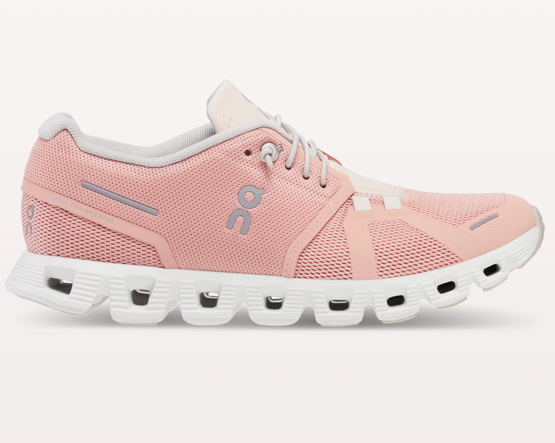 On Womens Cloud 5 - Rose/Shell (59.98556)