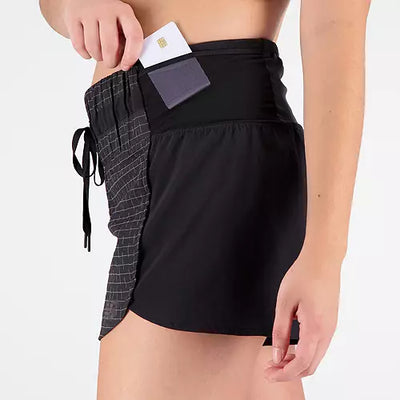 Pantalón corto New Balance Impact Run Luminous de 3" - Negro - MUJER (WS31255)