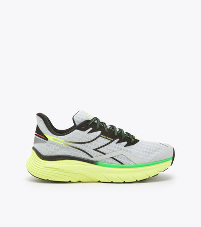 Diadora Hombre Equipe Nucleo - Plata/Negro/Amarillo (C3447)