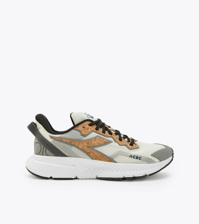 Diadora Mythos Blushield Volo 3 ACBC para hombre, blanco y gris (101.180127-C3139)