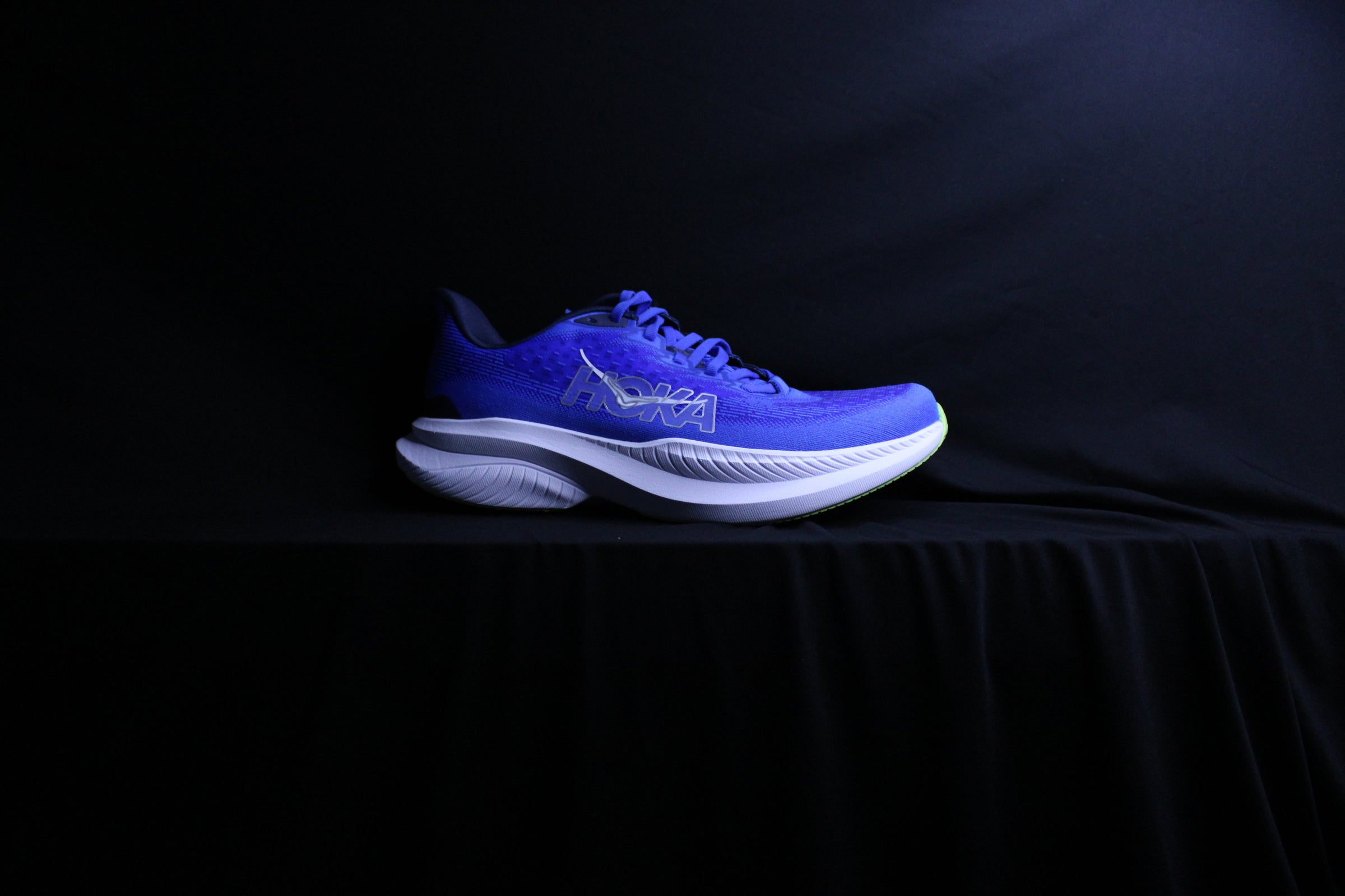 hoka mach 6 blue size 8.5