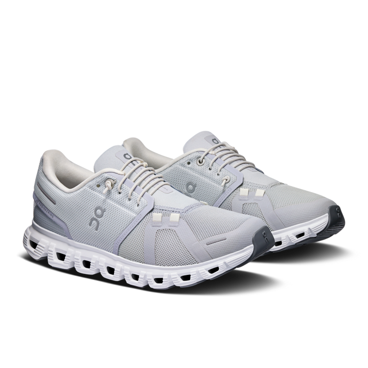 ON Women's Cloud 6 - Glacier White
