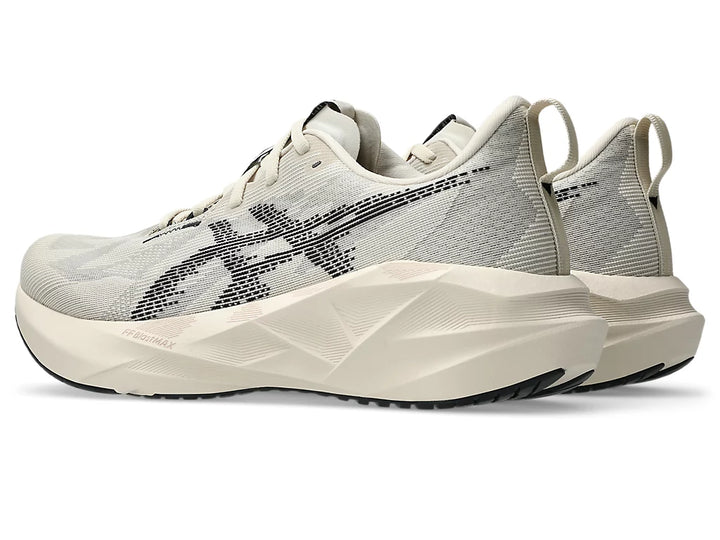 Men's Asics Novablast 5 - Oatmeal/Black