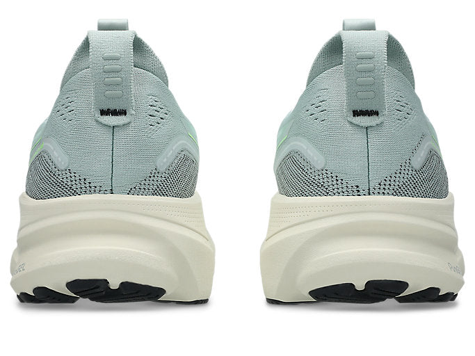 ASICS GEL-KAYANO 32 Ancho para Hombre - MUSGO FRÍO/VERDE VITAL