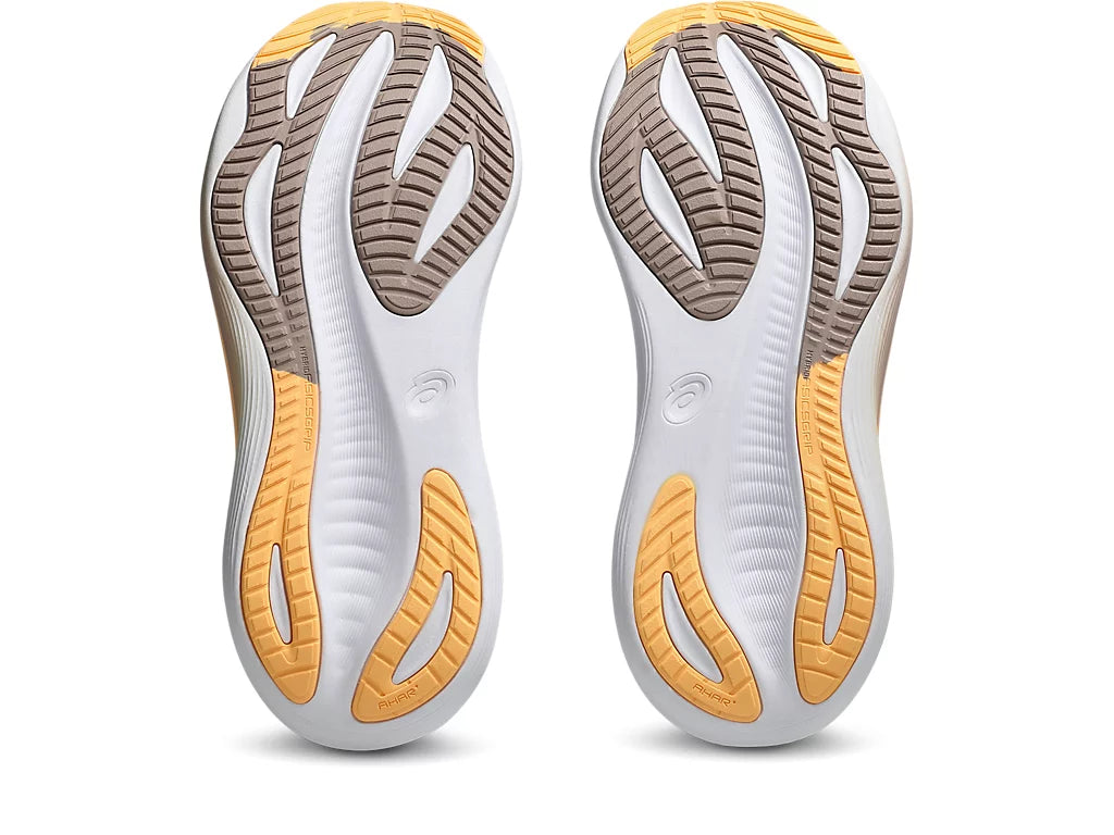 Women's ASICS Gel-Nimbus 27 - White/Fawn