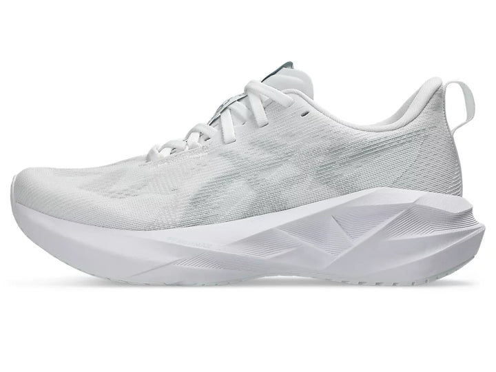Women's Asics Novablast 5 - White/Piedmont Grey