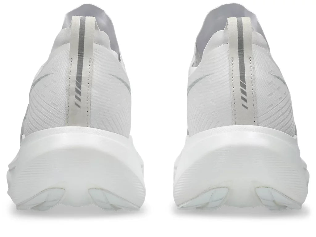 ASICS UNISEX MEGABLAST - WHITE/PIEDMONT GREY