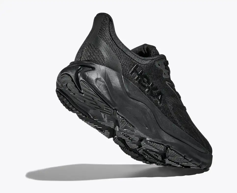 HOKA Arahi 8 para mujer - NEGRO/NEGRO (Ancho)