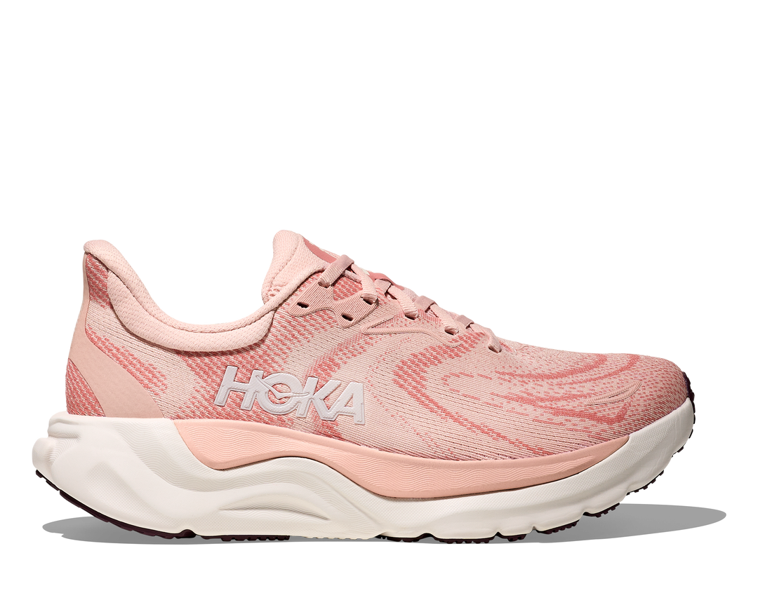 HOKA Arahi 8 para mujer - Crema rosa/alabastro (ancho)
