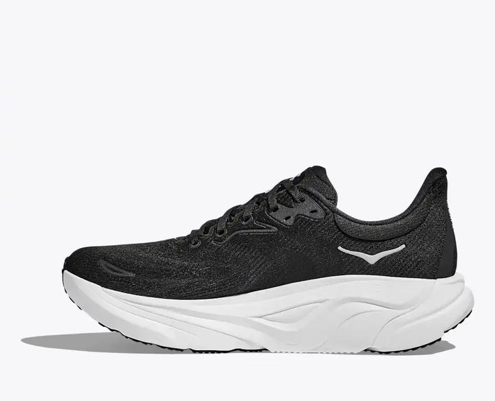 HOKA Arahi 8 para hombre - NEGRO / BLANCO (extra ancho)