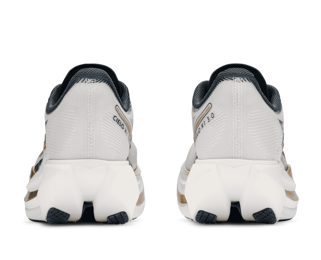 HOKA Unisex Cielo X1 3.0 - FROST / GOLD