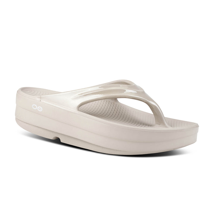 Oofos Womens OOmega Thong Sandals (1410)
