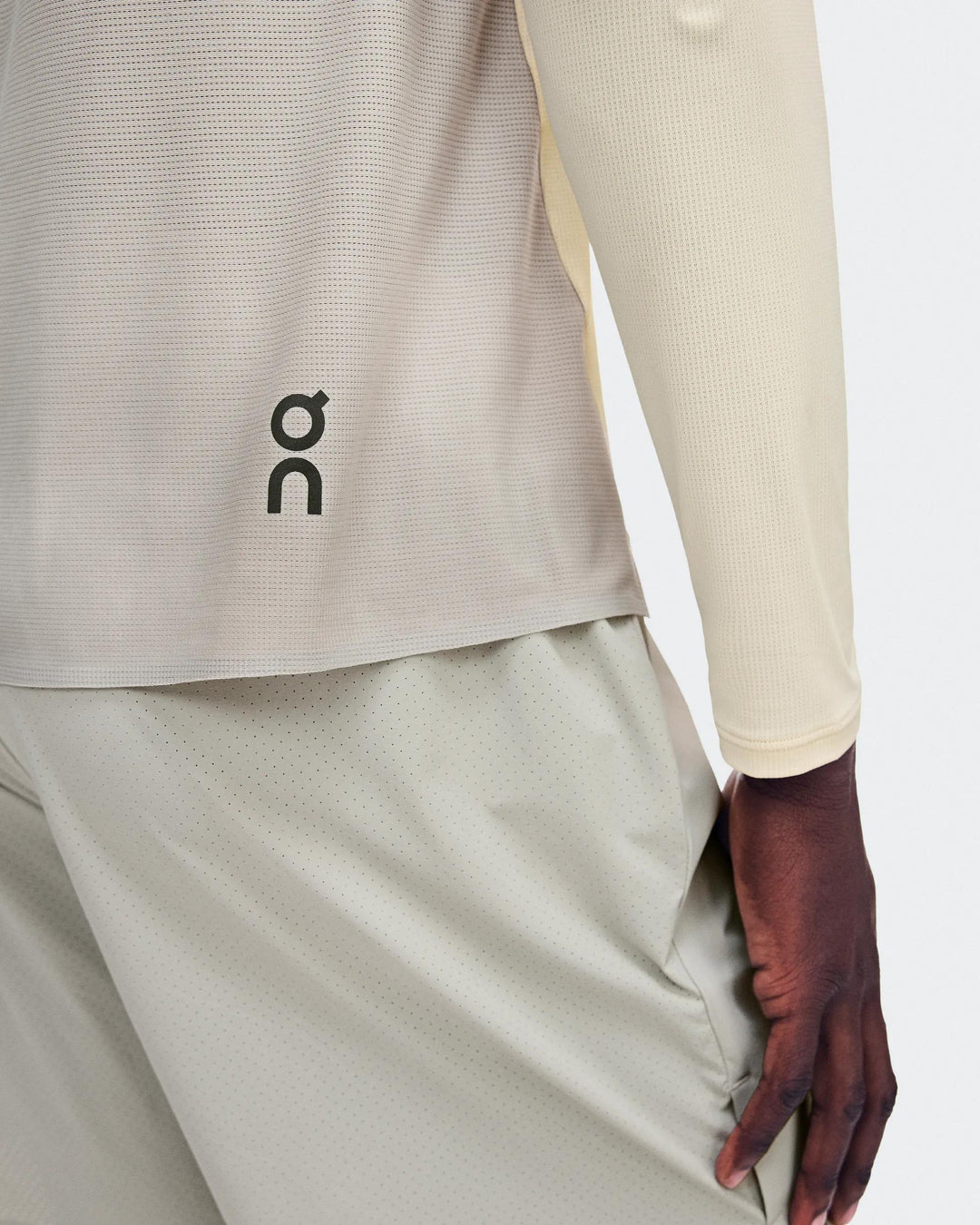 ON Men's Performance Long-T 2 - Hare Brume