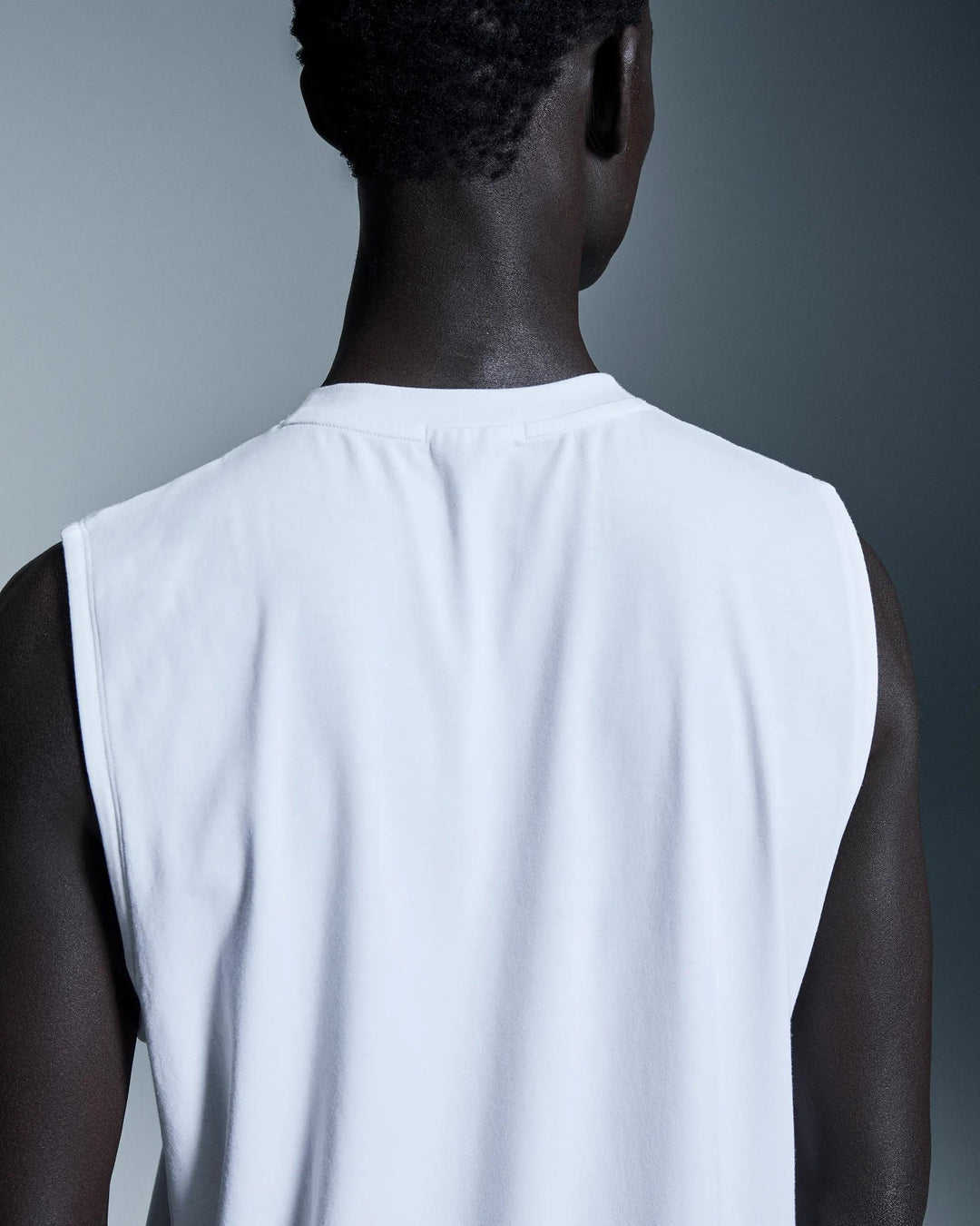 ON Men's Focus Tank - White