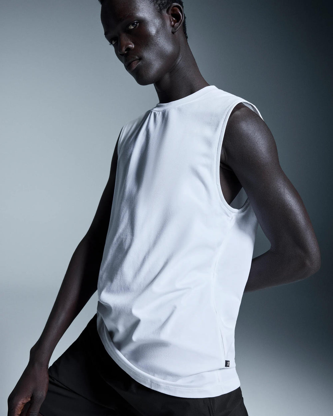 ON Men's Focus Tank - White