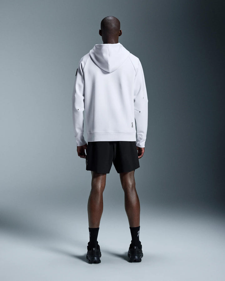ON Men's 7" Core Shorts - Black