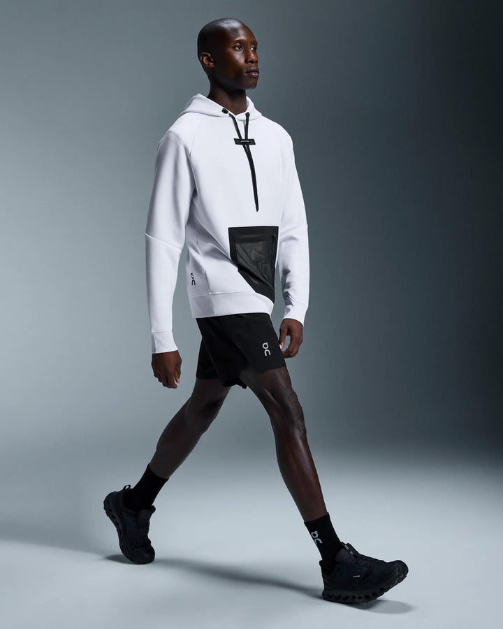 ON Men's 7" Core Shorts - Black
