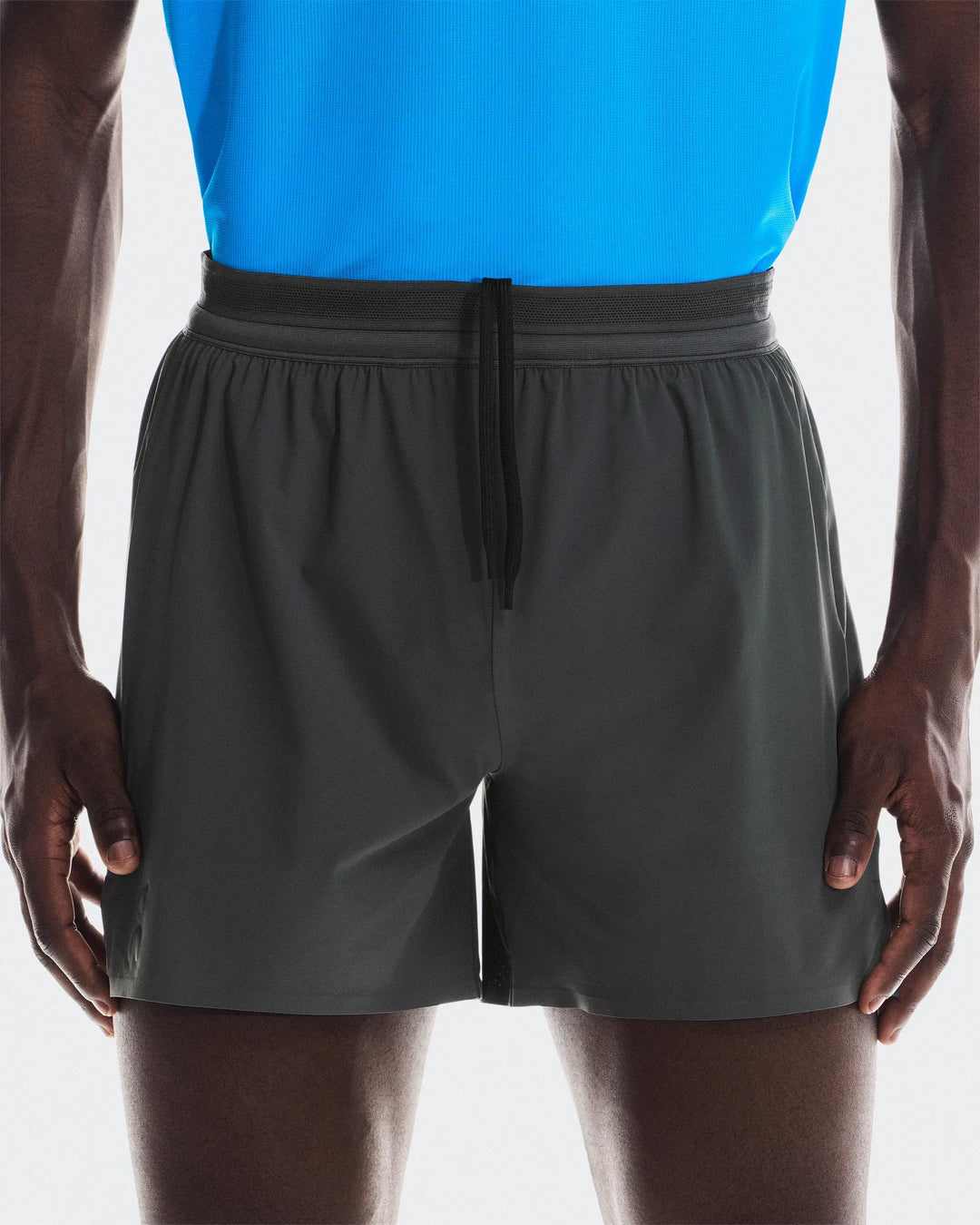 ON Men's 5" Performance Shorts - Eclipse