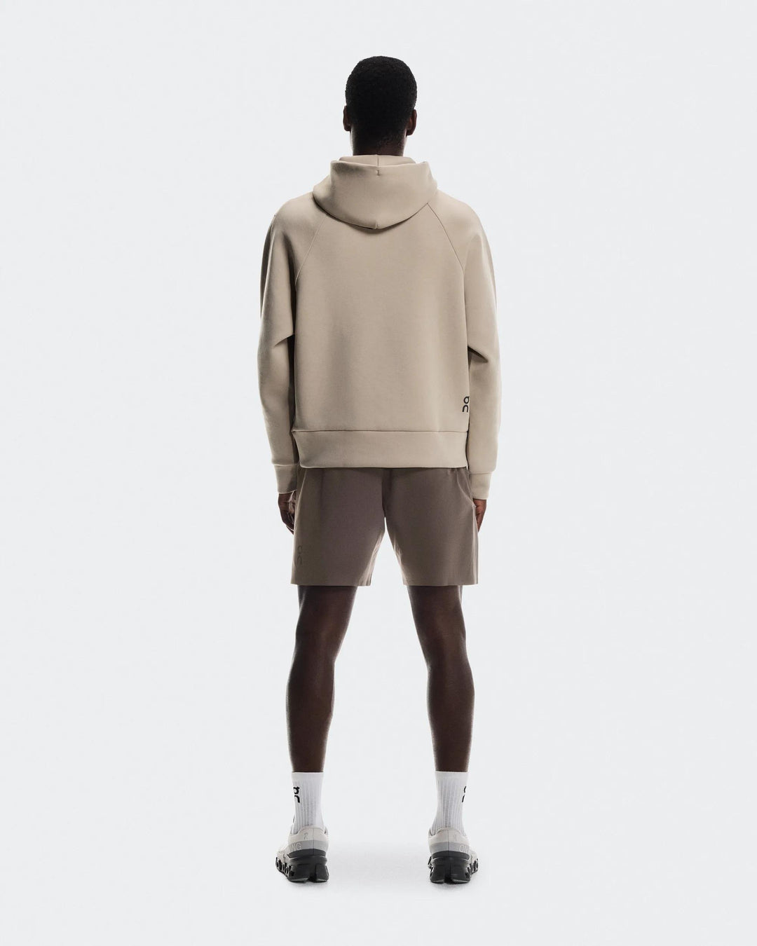 ON Men's Focus Tech Hoodie - Desert