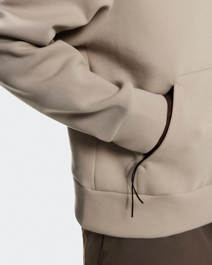 ON Men's Focus Tech Hoodie - Desert