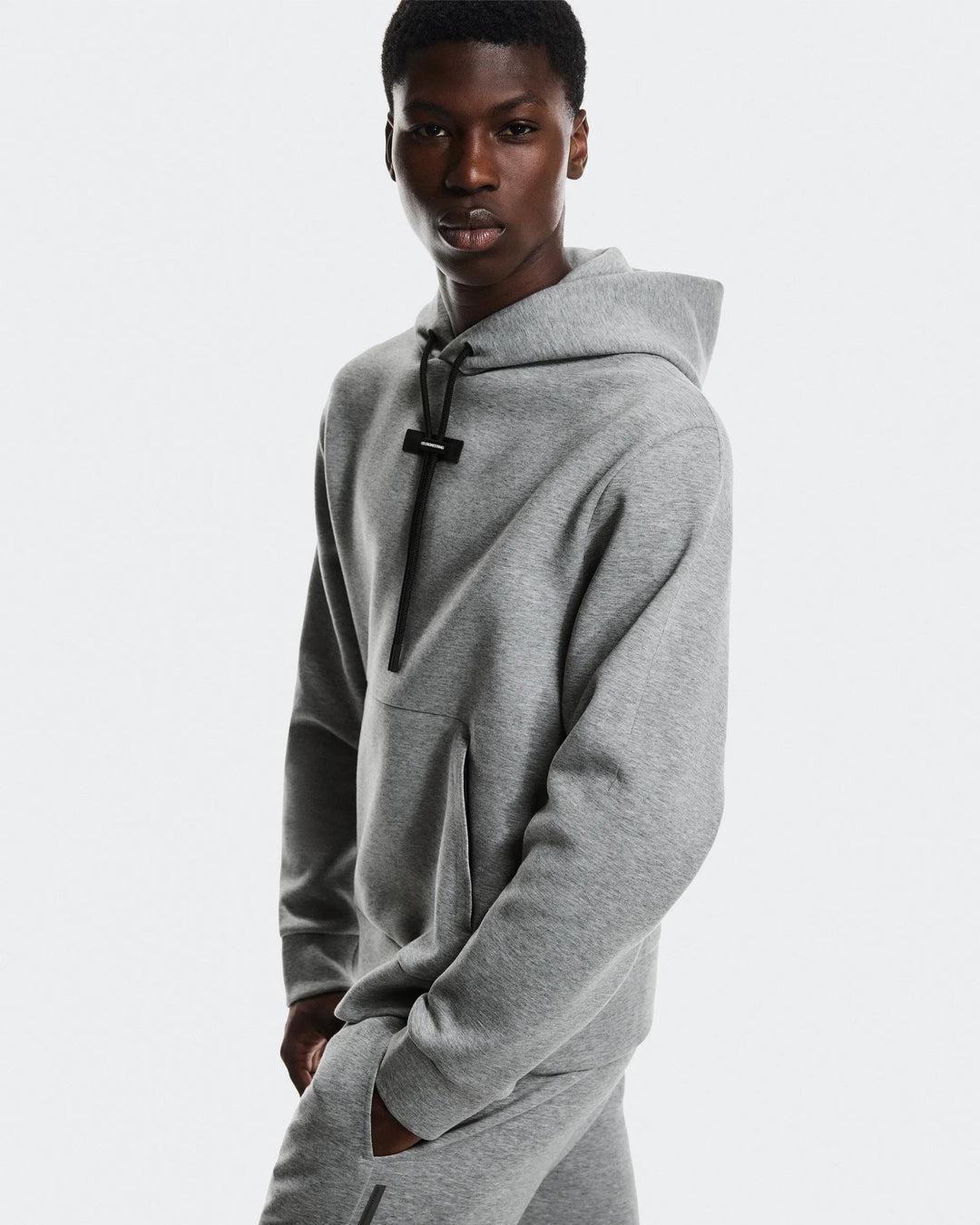 ON Men's Focus Tech Hoodie - Basalt