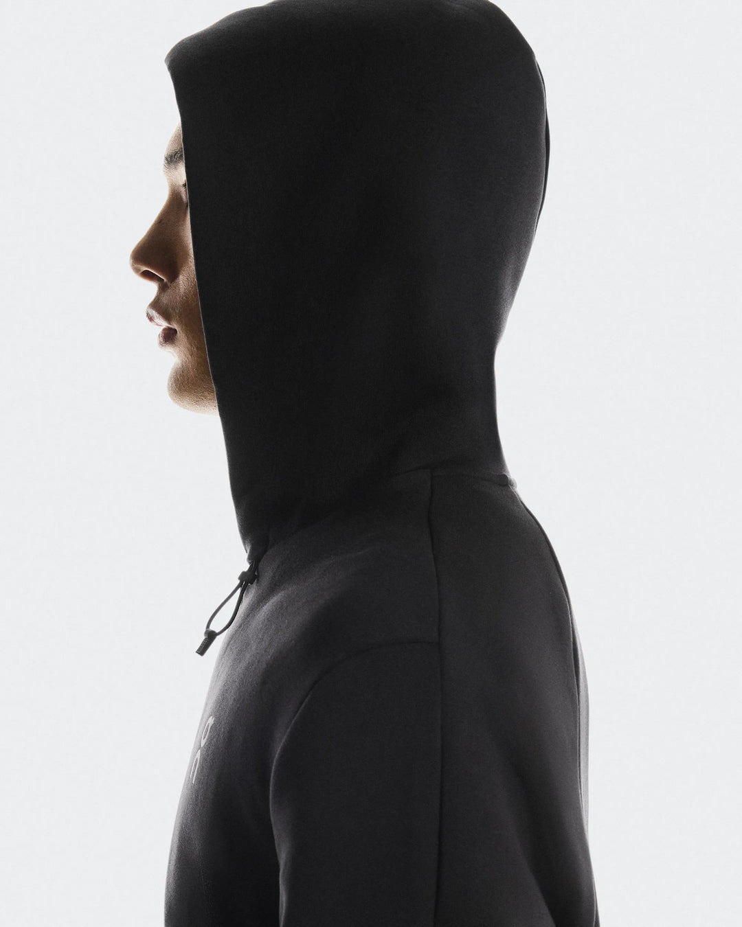 ON Men's Focus Tech Zip Hoodie - Black