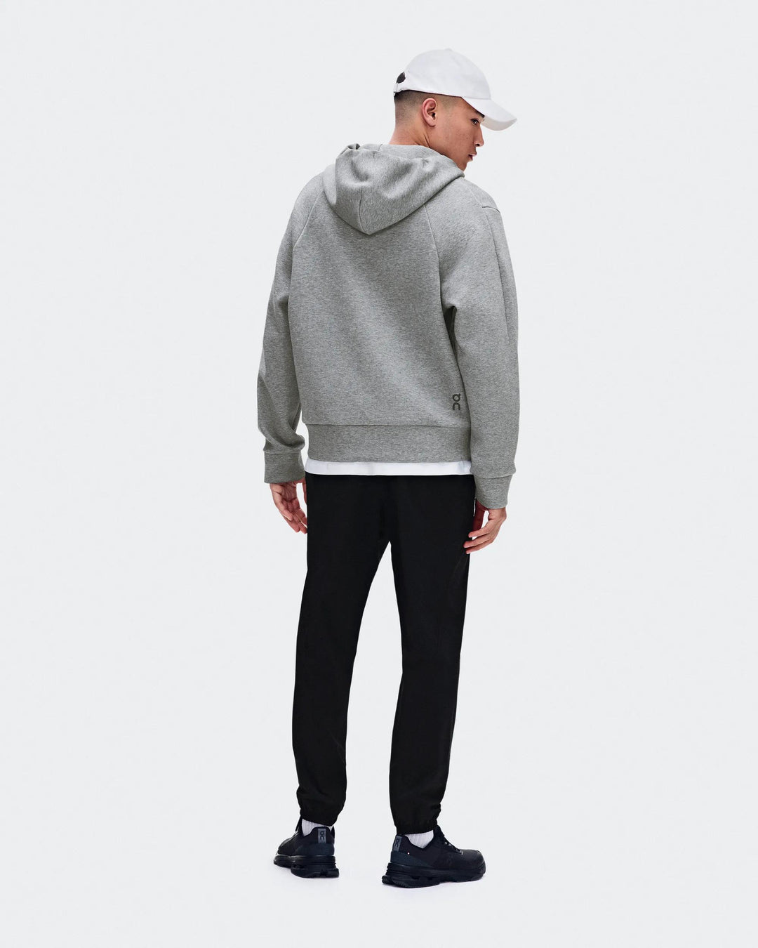 ON Men's Focus Tech Zip Hoodie - Basalt