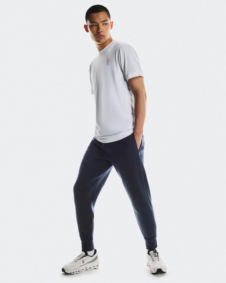 ON Men's Focus Tech Sweatpants - Navy