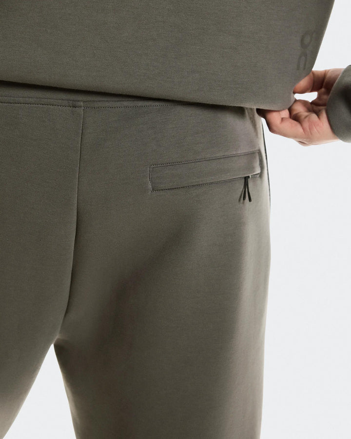 ON Men's Focus Tech Sweatpants - Shadow