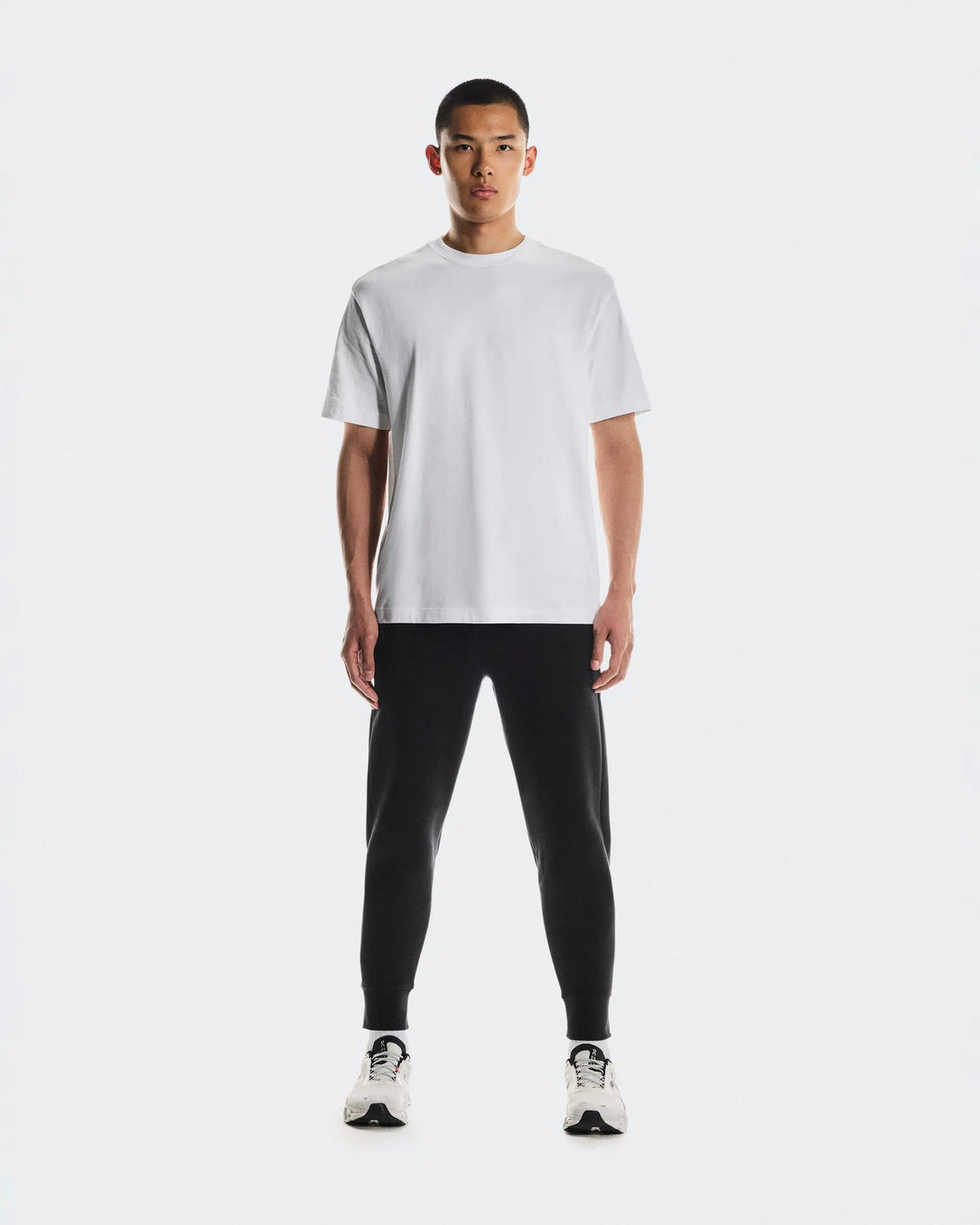ON Men's Focus Tech Sweatpants - Black
