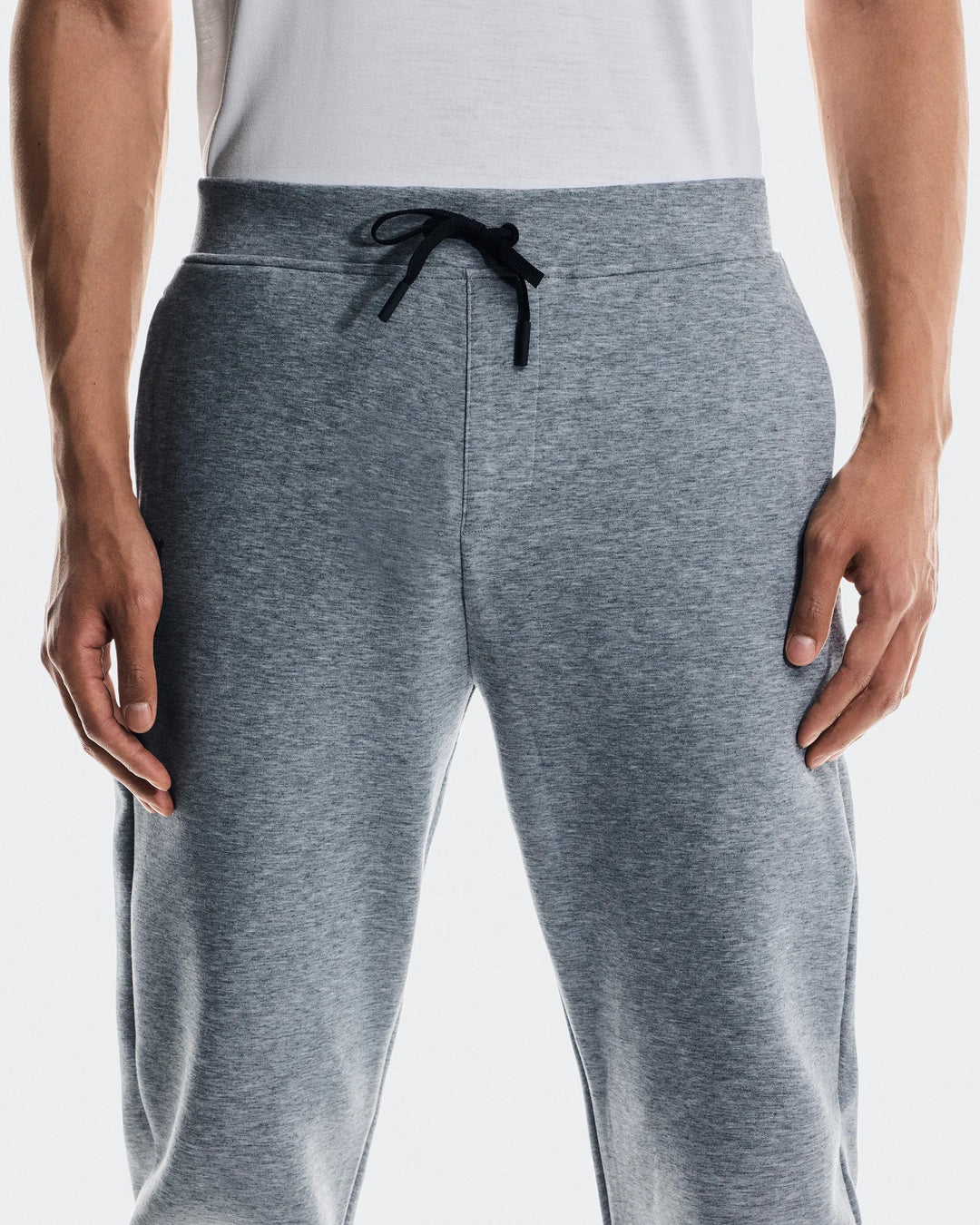 ON Men's Focus Tech Sweatpants - Basalt
