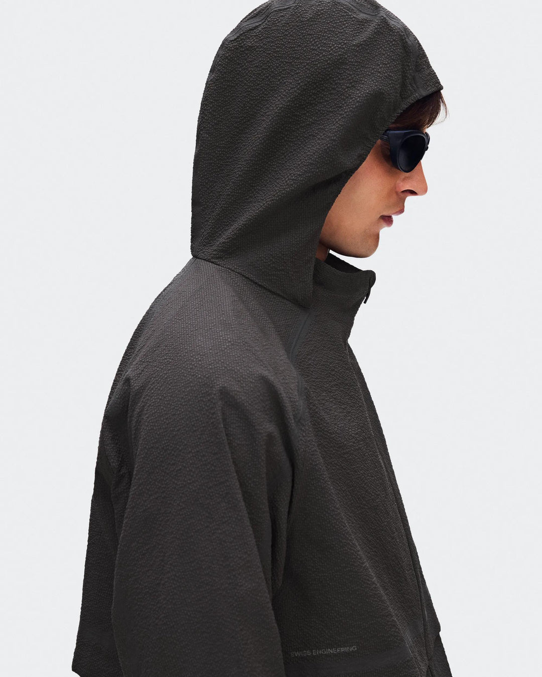 ON Men's Performance Volt Jacket - Espresso