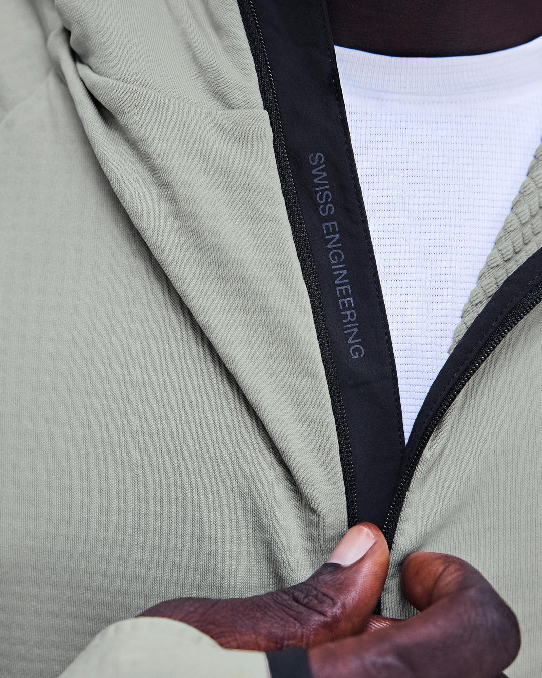 ON Men's Climate Zip Hoodie - Brume