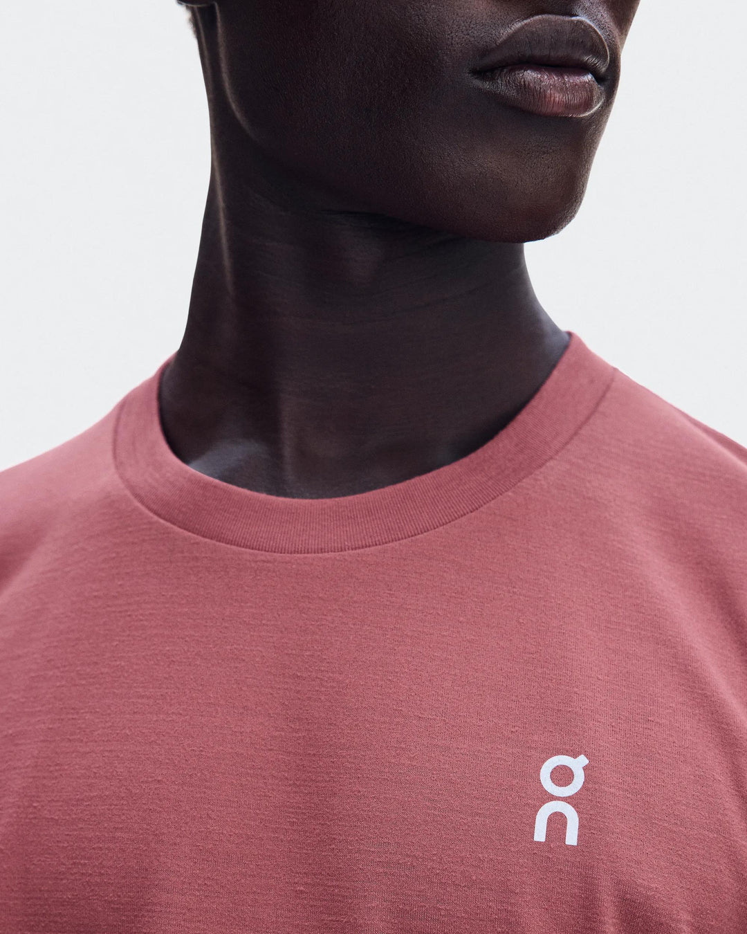 ON Men's Train-T - Barberry