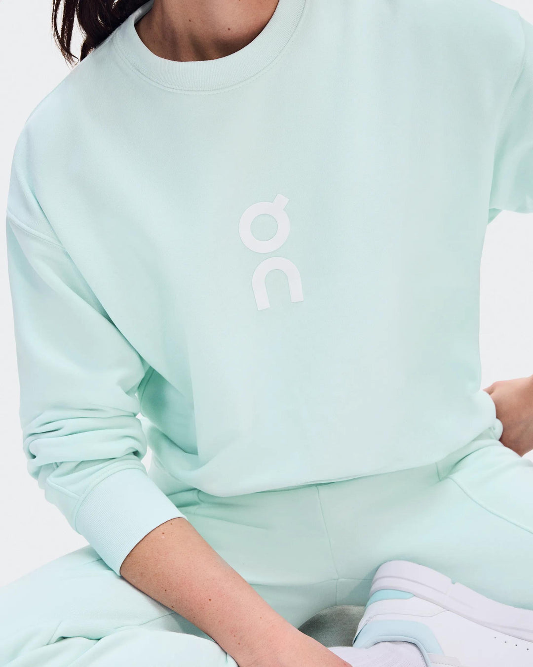 ON Women's Club Crew 1 - Flurry