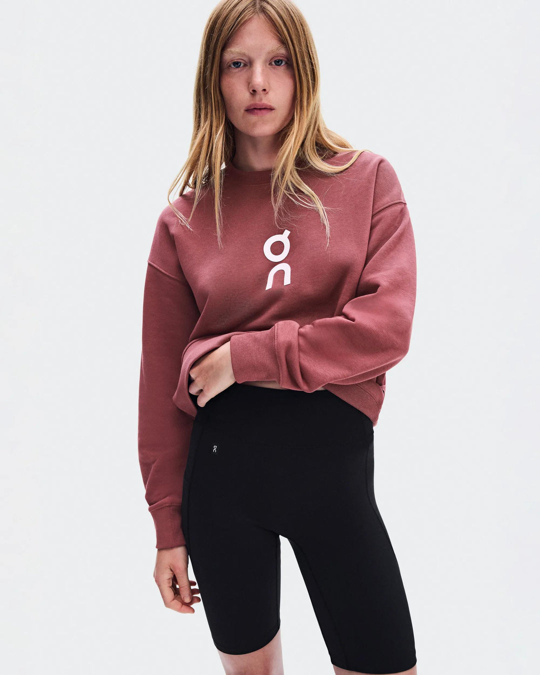 ON Women's Club Crew 1 - Barberry