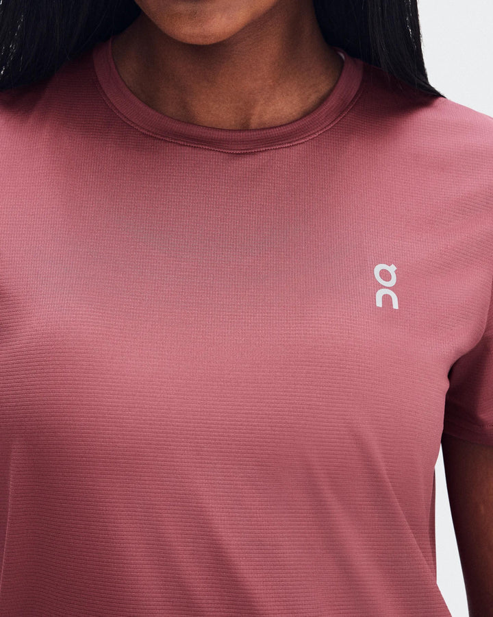 ON Women's Core-T 1 - Barberry