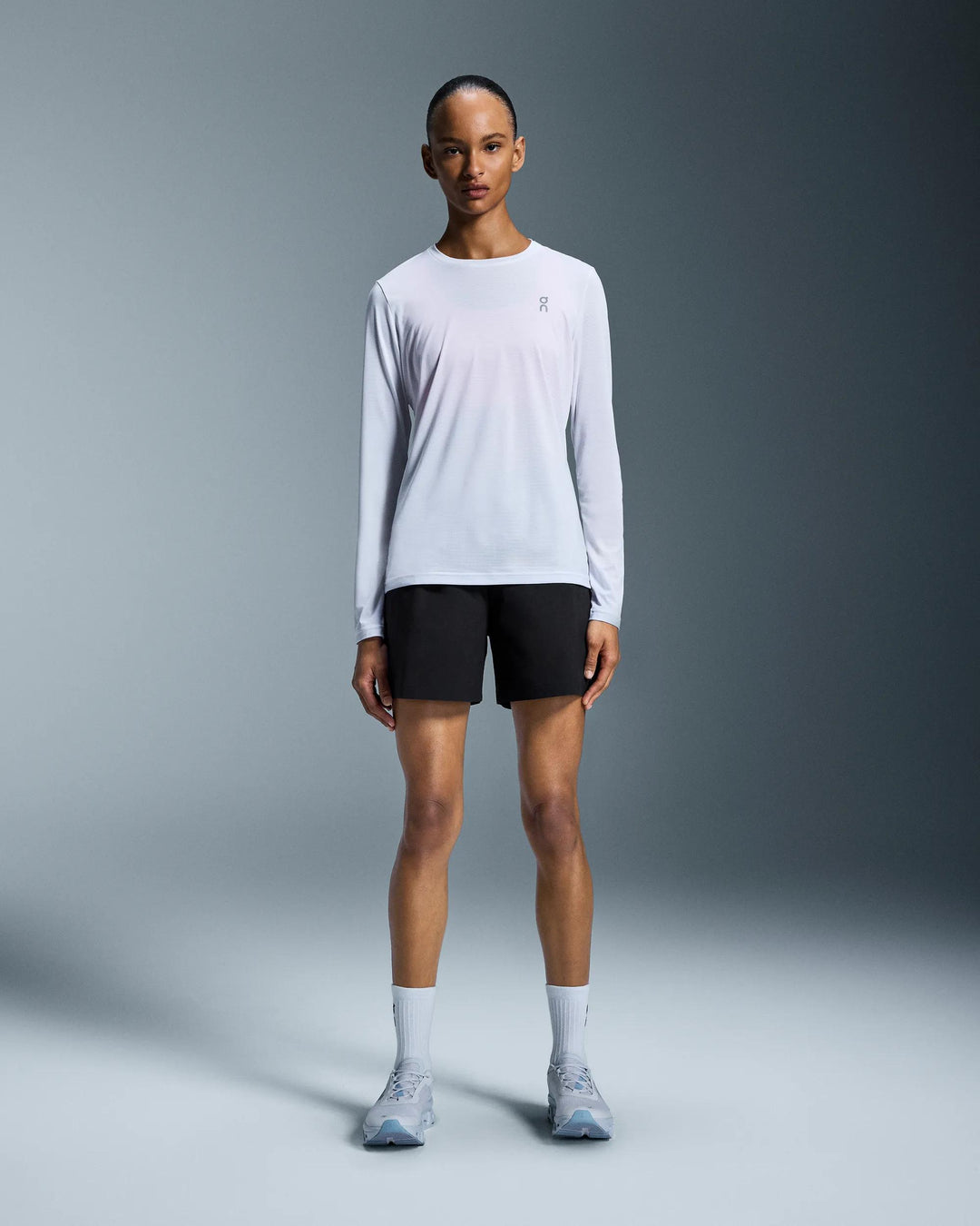 ON Women's Core Long-T 1 - White