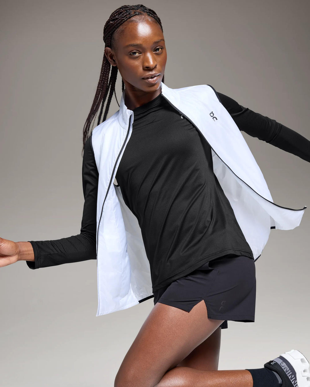 ON Women's Core Long-T 1 - Black