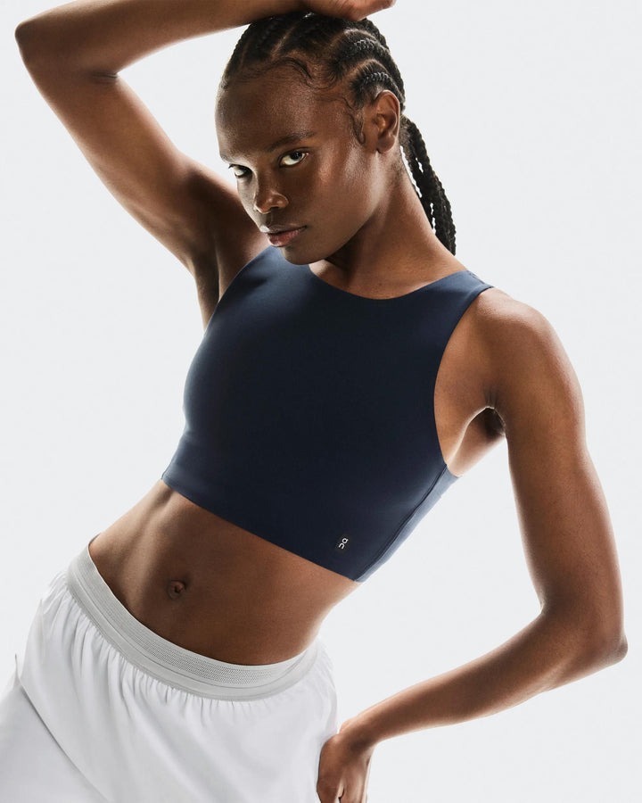 ON Women's Core 2-in-1 Crop - Navy