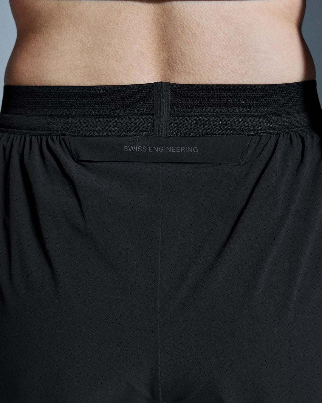 ON Women's 3" Performance 2/1 Shorts - Black