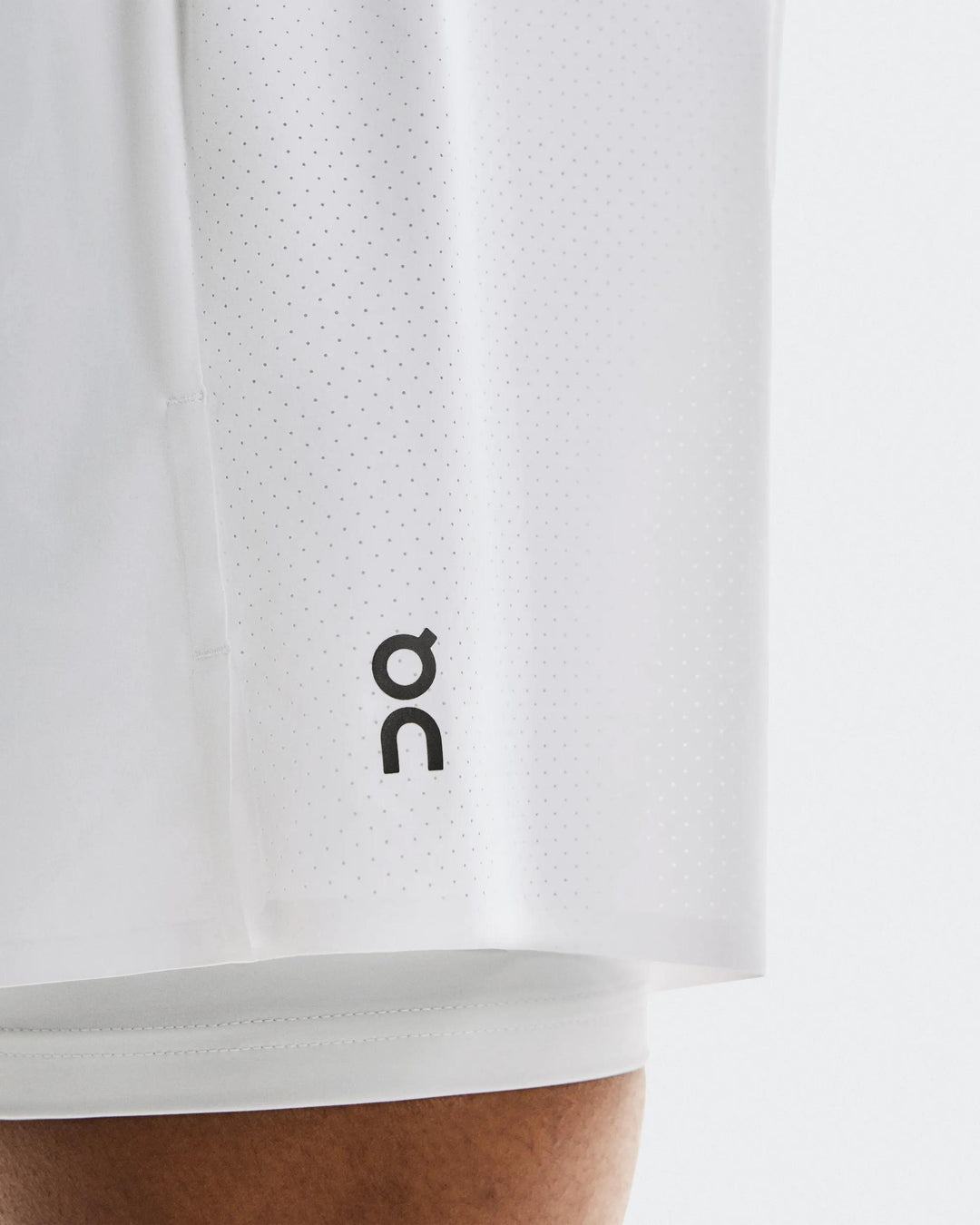 ON Women's 3" Performance 2/1 Shorts - White Glacier
