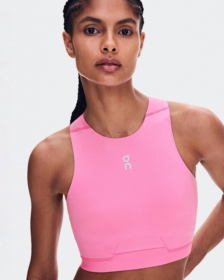 ON Women's Train 2-in-1 Crop - Bubblegum