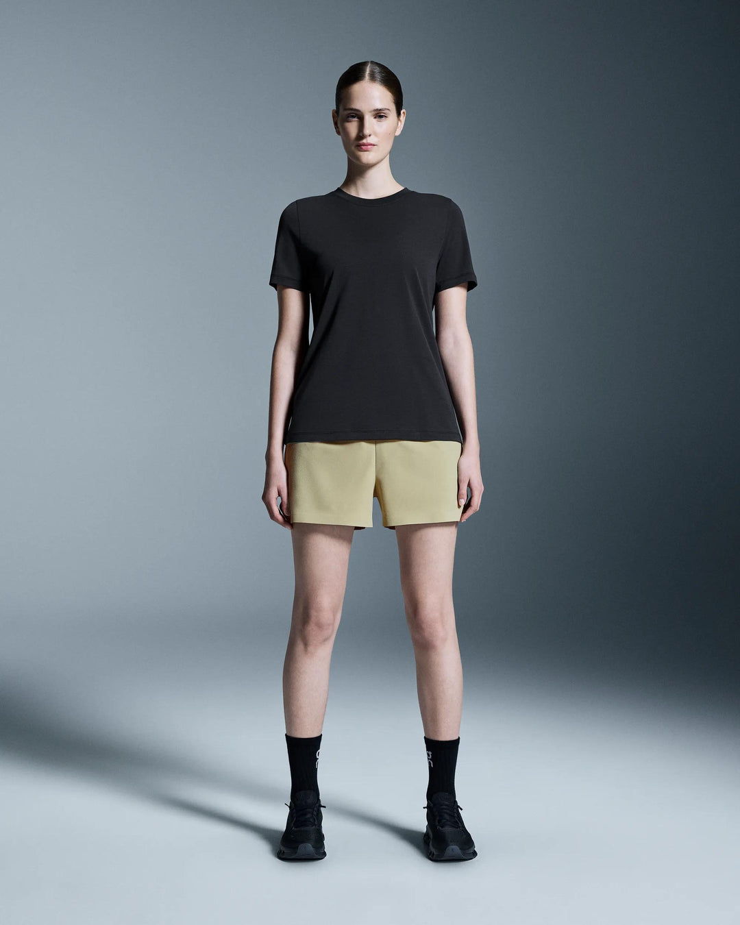 ON Women's Focus-T - Black