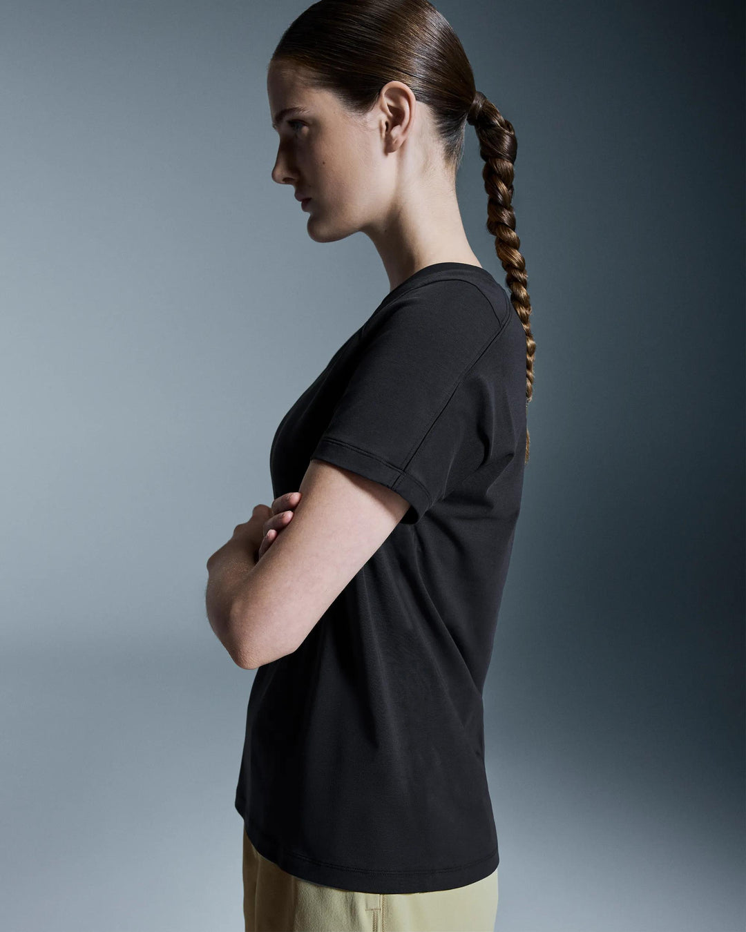ON Women's Focus-T - Black