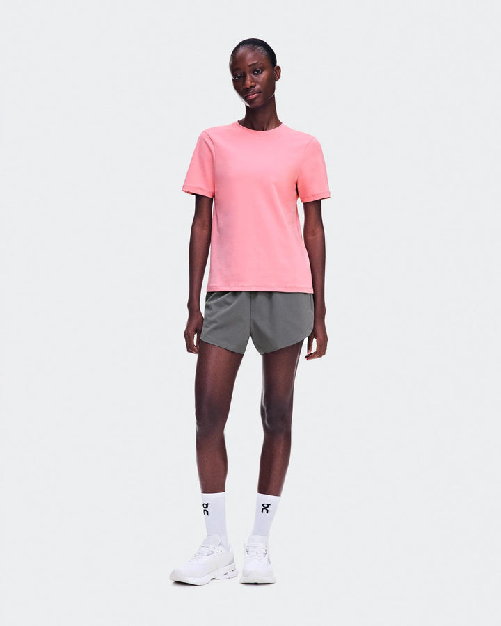 ON Women's Focus-T - Magnolia